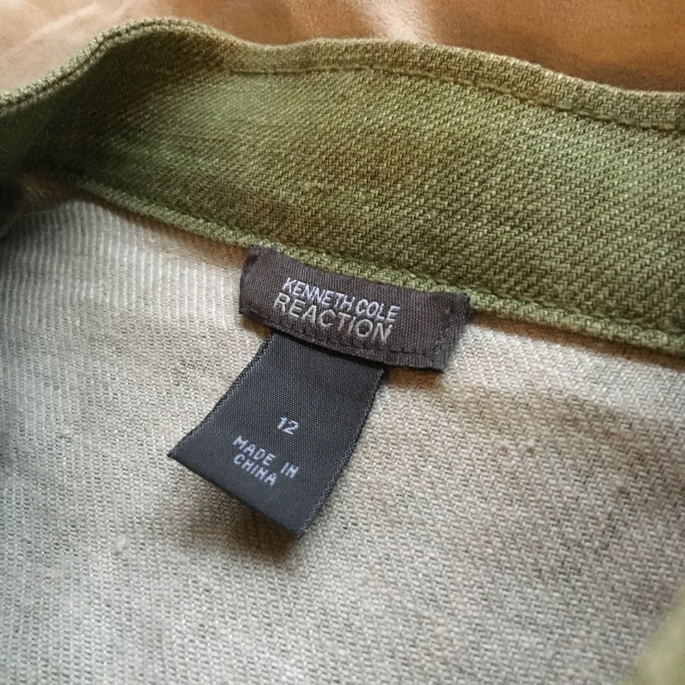 Green Spring Jacket - Picture 2 of 5